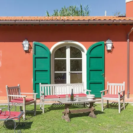 Holiday home 3 Bedroom Cozy In Camaiore Lu *